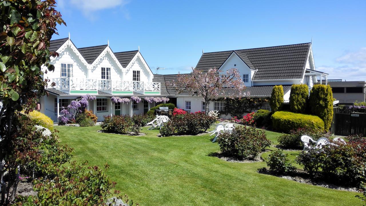 Phoenix Thermal Resort - Taupo Eksteriør billede