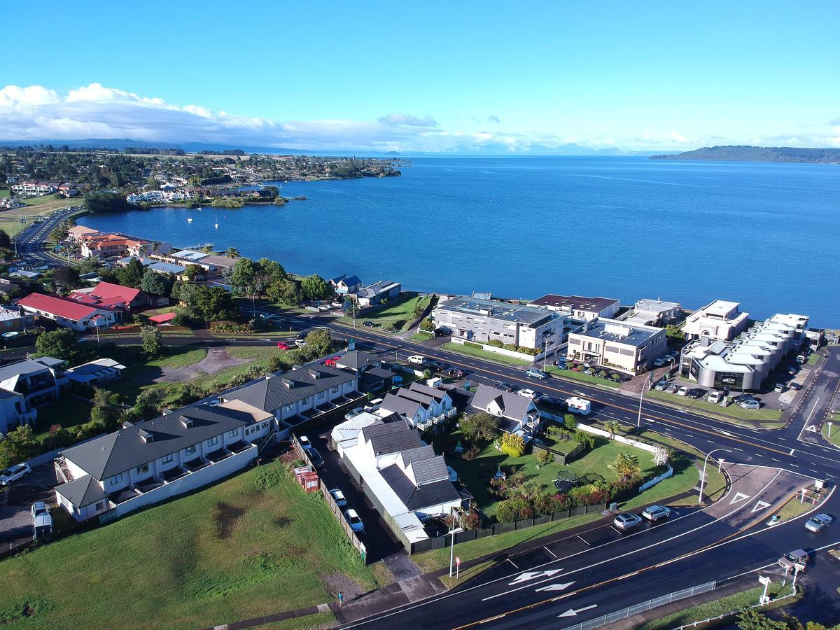 Phoenix Thermal Resort - Taupo Eksteriør billede